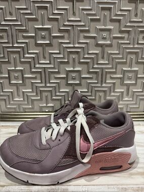 Nike Kids Air Max Sneakers in Mauve and Pink